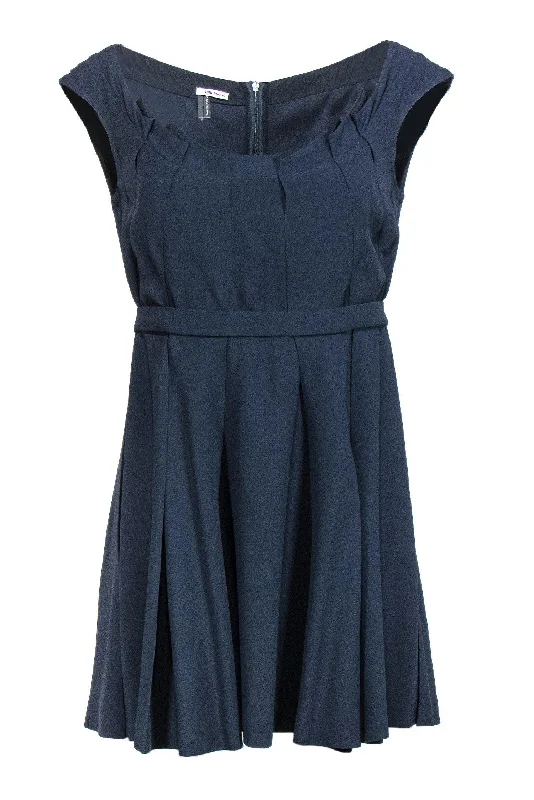 Miu Miu - Navy Pleated Fit & Flare Dress Sz 10 Street style unclassified dresses